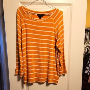 Adorable 3/4 length sleeve Top